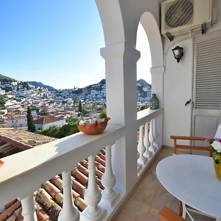 Feel At Home - Family House In Hydra Esterno foto